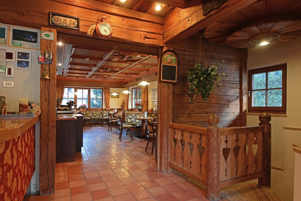 Hotel Dolomites Inn Canazei Εξωτερικό φωτογραφία