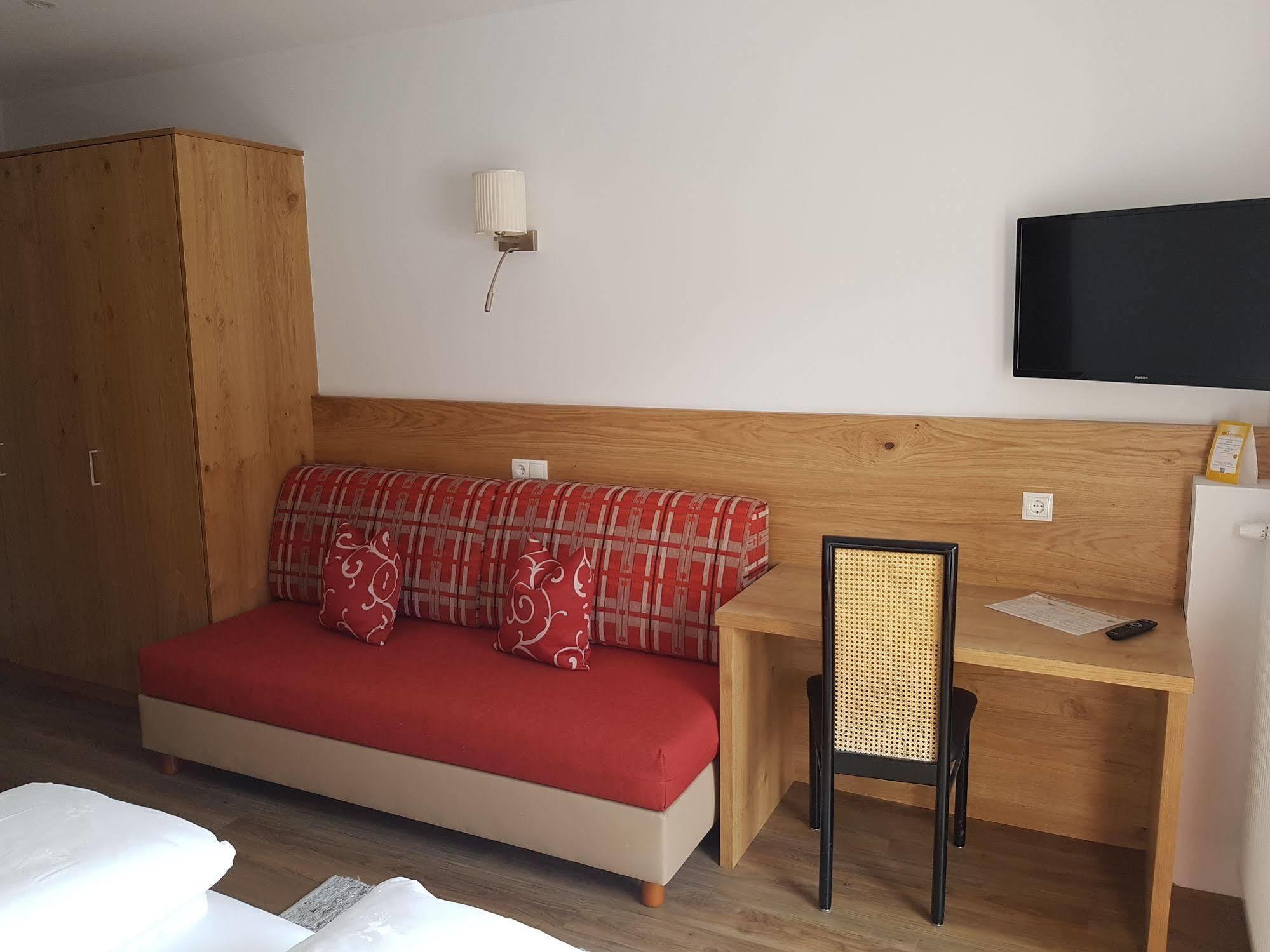 Hotel Dolomites Inn Canazei Εξωτερικό φωτογραφία