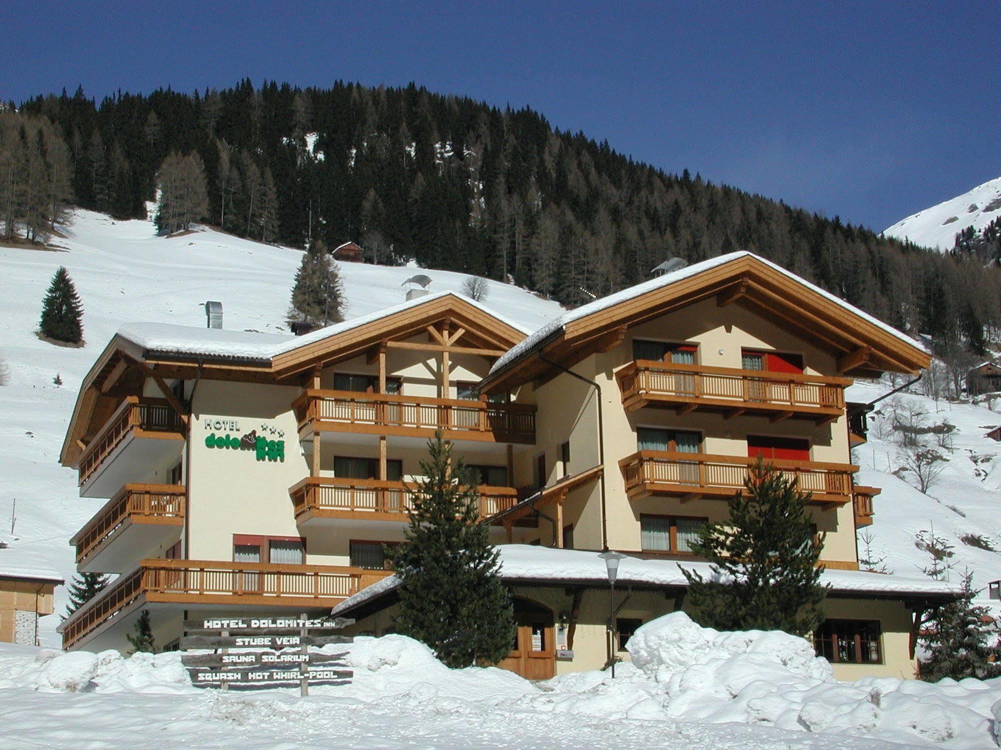Hotel Dolomites Inn Canazei Εξωτερικό φωτογραφία